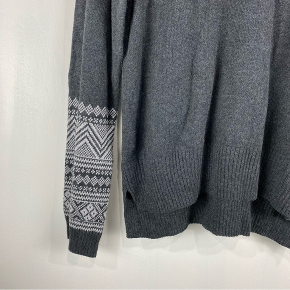 H&M L.O.G.G. Angora Blend Pullover SweaterShirt Hoodie Aztec Printed Size Medium - Picture 2 of 5